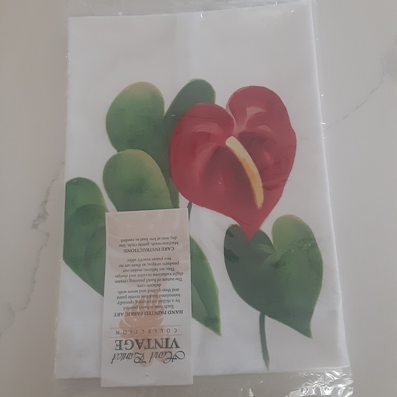 🆕️ Hand Painted Fabric Art VINTAGE Collection - Picture 3 of 3